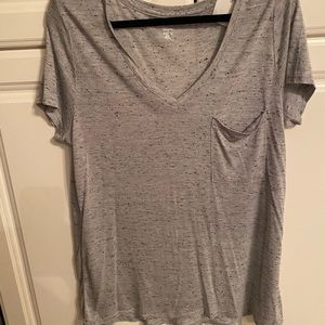 Gray short sleeve shirt